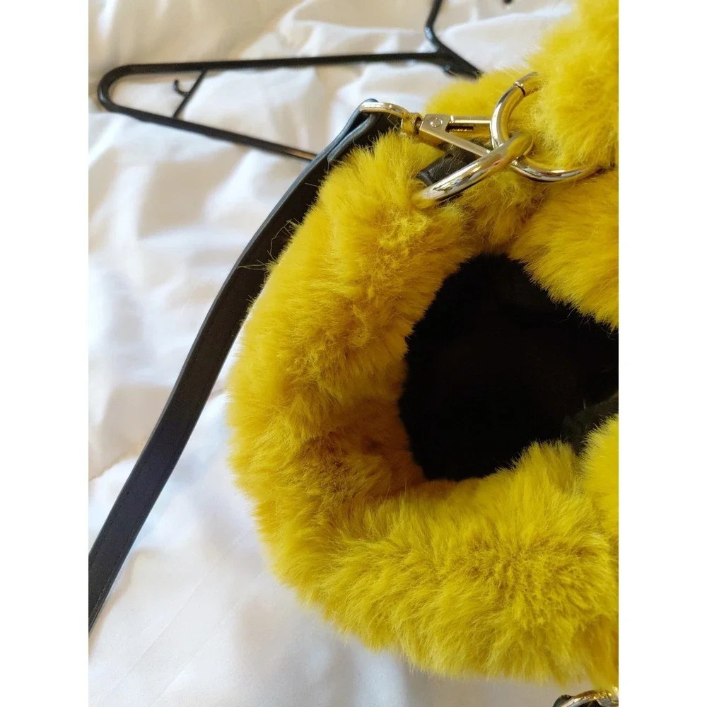 Women Faux Fur Shoulder Messenger Bag Handbag Furry Fluffy Cute Gold Casual NWOT